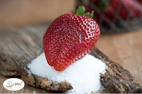 Ksylitol – co to takiego? Kalorie, właściwości, zastosowanie i przepisy