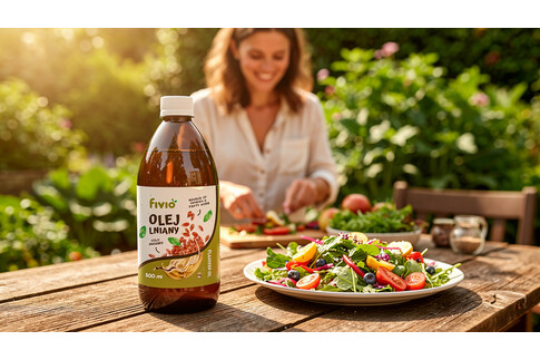 Jak jeść zdrowo w upalne dni - dieta, nawodnienie i superfoods na lato.