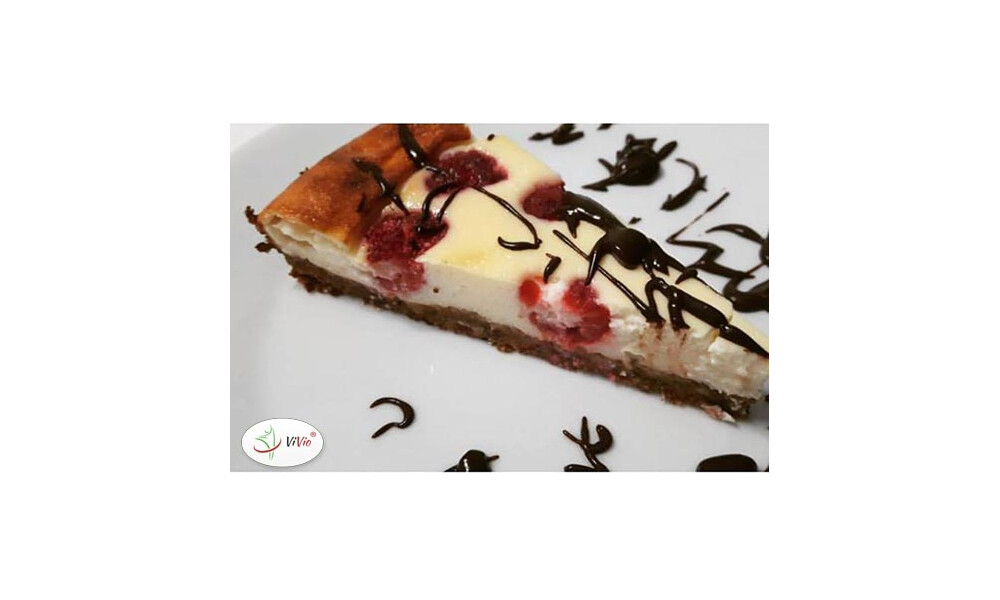 Gotuj z dietetykiem – przepis na sernik na daktylowym spodzie – gotuje Sylwia Witek!